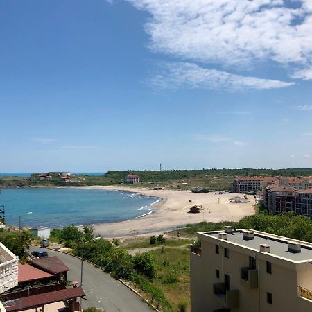 "Калоянови" Hotel Tsarevo Buitenkant foto